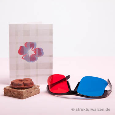 Postkarte mit Rot-Blau-Anaglyphenbrille